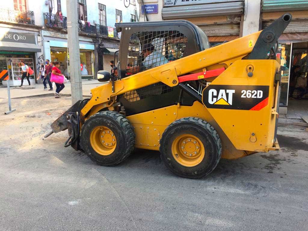 RENTA DE MINI CARGADOR